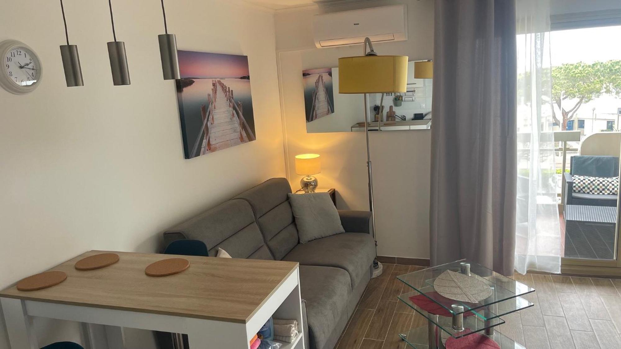 Joli Studio Vue Mer, Piscine, Tennis, Parking Antibes Buitenkant foto
